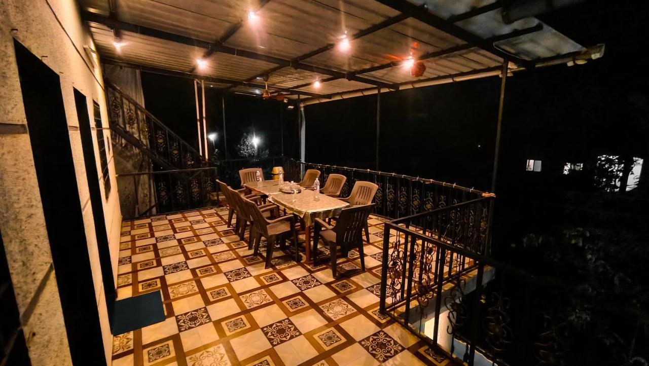 Appartamento Rane Ambadnya Niwas Nagaon  Esterno foto