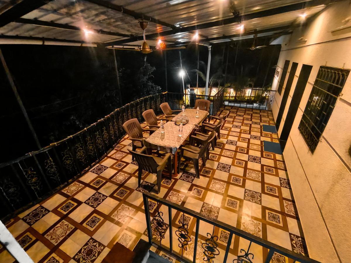 Appartamento Rane Ambadnya Niwas Nagaon  Esterno foto