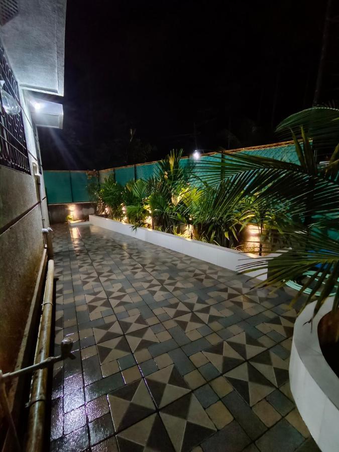 Appartamento Rane Ambadnya Niwas Nagaon  Esterno foto