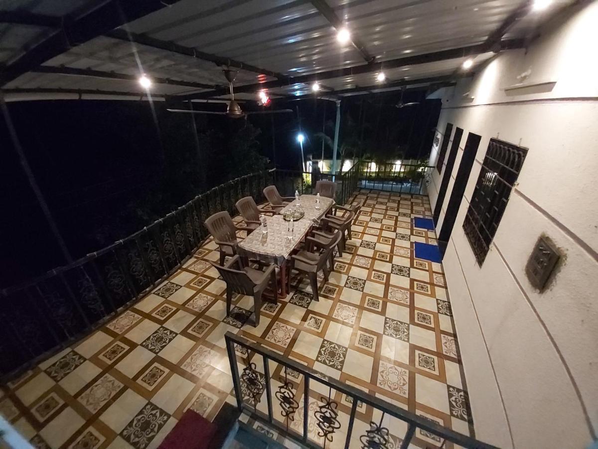 Appartamento Rane Ambadnya Niwas Nagaon  Esterno foto